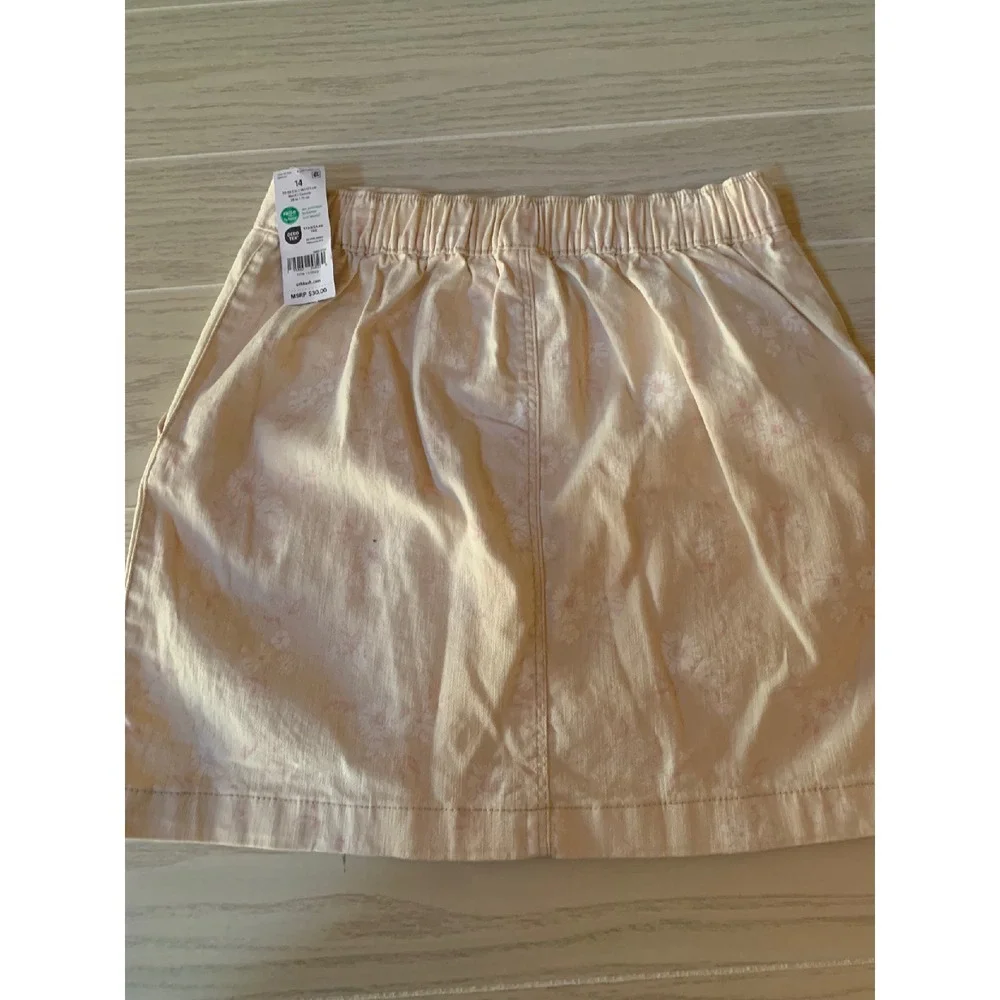OshKosh Bgosh cute cream